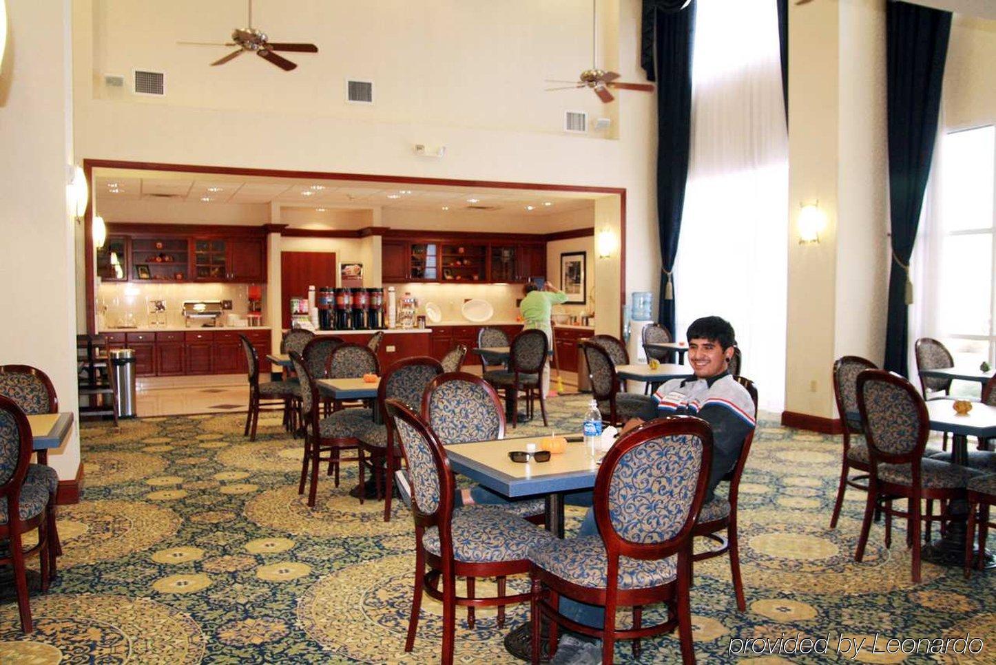 Hampton Inn & Suites Roswell Restoran fotoğraf